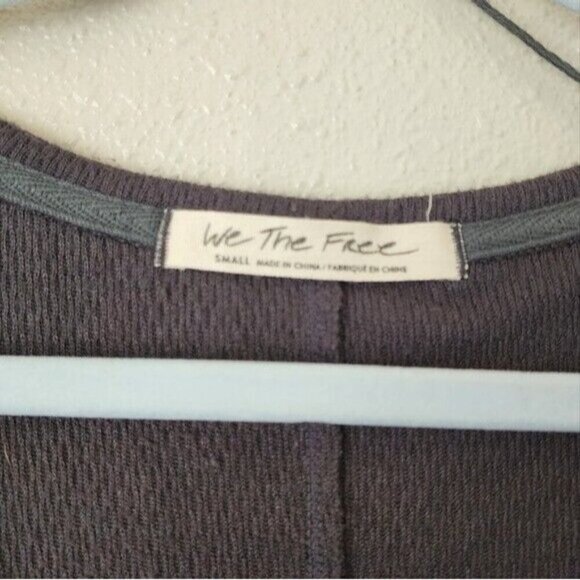 We The Free Oversize Button Down Knit Boho Gray Thermal Top Basics Minimalist S - Picture 10 of 11